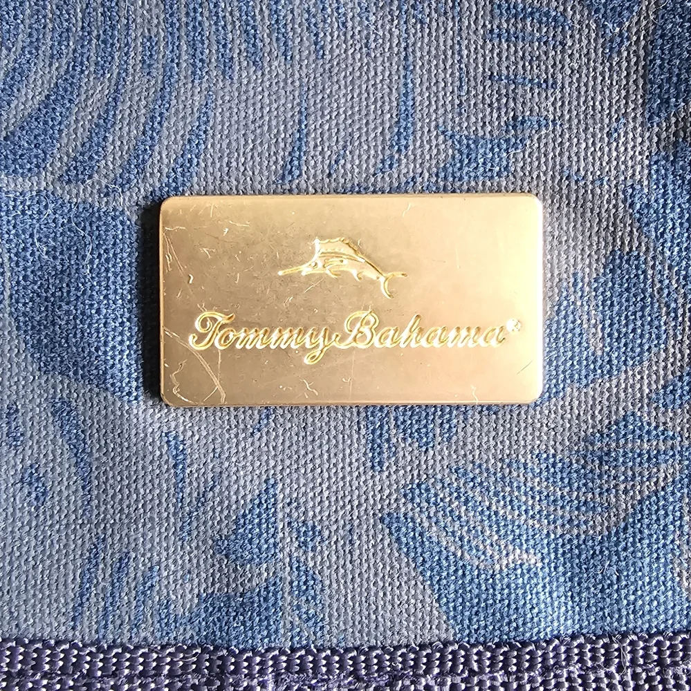 Tommy Bahama good